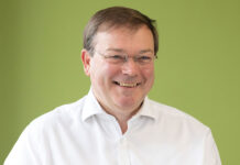 Strike while the iron is hot robert-lee