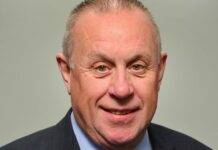 David Hibbert cuts short retirement to join Unifloor