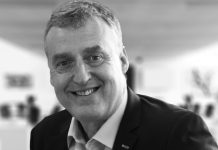 When should contractors use glue-less click flooring?