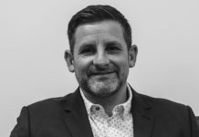 Why is polyurethane screed flooring important for the food sector?