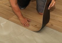 ‘Stick with confidence’ with UltraFloor Stick IT 543