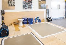 The Academy welcomes first Moduleo LayRed Master Installer cohorts